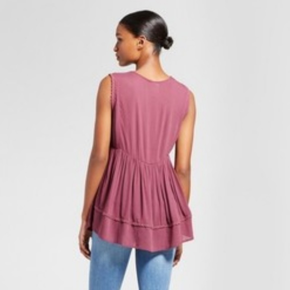 🚨🚨🚨 Wine Embroidered Peplum Top Sizes 8/10 - Picture 2 of 5